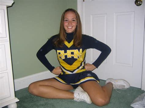 real high school amateur teen cheerleader upskirts 3